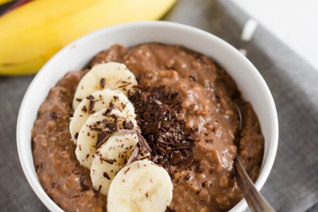 Le porridge banane chocolat
