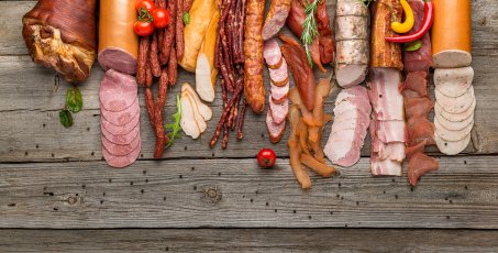 Nitrates et nitrites dans la charcuterie : comment reconnaître la viande de qualité ?