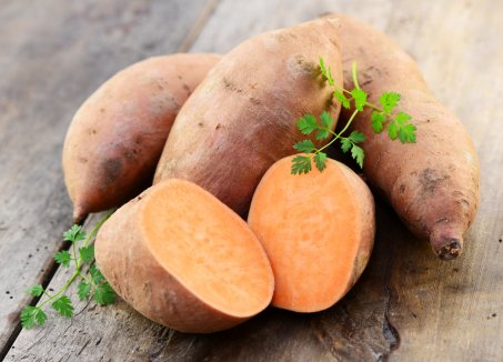 La patate douce : les vertus de cet aliment tendance