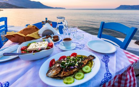 Les meilleures spécialités grecques à faire soi-même : un voyage culinaire santé