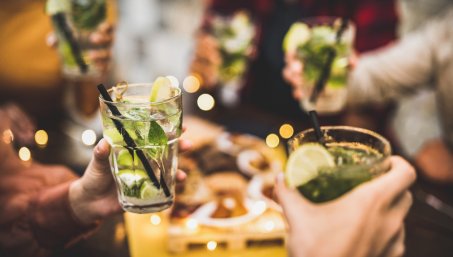 Les 10 cocktails les moins caloriques pour se faire plaisir sans culpabiliser