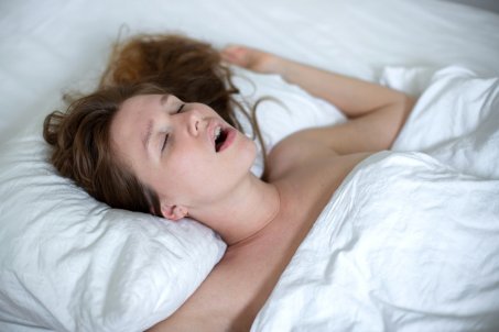 Est-ce qu'on dort bien quand on ronfle ? L'impact du ronflement sur la qualité du sommeil