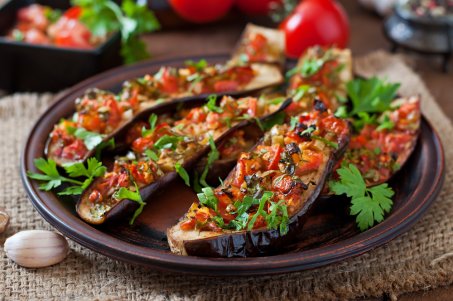 10 recettes légères pour sublimer l'aubergine