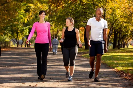 La marche sportive, le sport idéal pour accompagner sa perte de poids