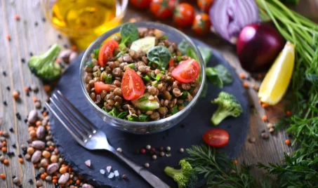 Salade de lentilles à la méditerranéenne