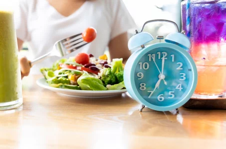 Manger pendant cette tranche horaire serait idéal pour perdre du poids