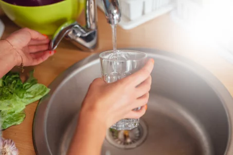 L’eau du robinet touchée par l’inflation, son prix va lui aussi augmenter