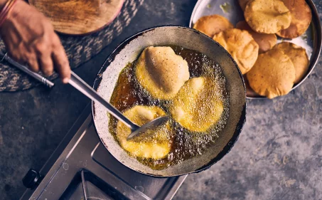 Colza, olive, beurre, quelles matières grasses privilégier pour la cuisson ? 