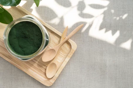 La spiruline aide-t-elle à perdre du poids ? 