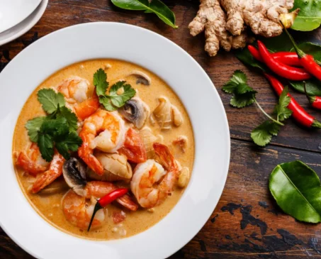 La recette de soupe de crevettes et coco