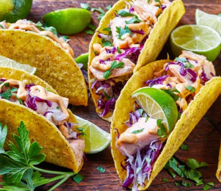 Recette de tacos de poisson avec salsa mangue