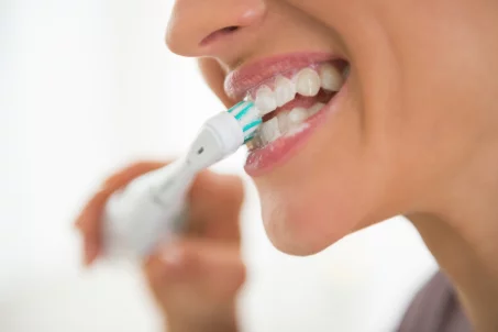 Comment bien choisir sa brosse à dents électrique ?