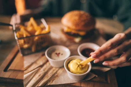 Comment faire une sauce burger allégée ? 