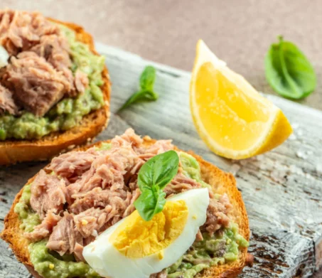 Recette de sandwich avocat-thon