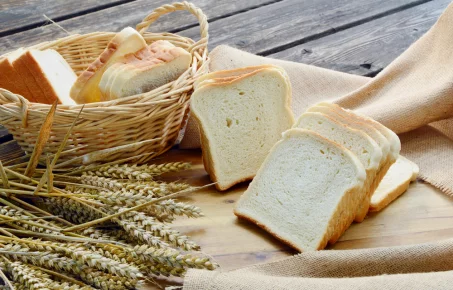 Lequel est le plus calorique entre le pain et le pain de mie ?