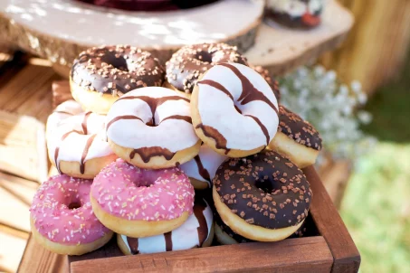 Les dangers des donuts industriels : pourquoi privilégier les donuts maison