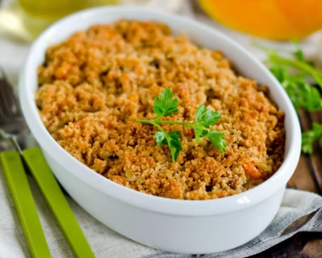 Crumble de potiron parmesan⁣  ⁣