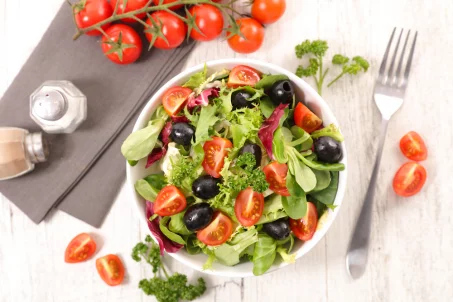 Découvrez laquelle des salades choisir pour perdre du poids cet été !