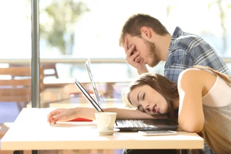 Tout savoir sur le jet lag social : causes, effets et solutions