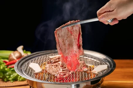 Tout savoir sur le barbecue coréen : tradition, saveurs et techniques