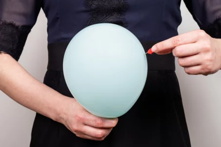 Le ballon gastrique chez les personnes atteintes d'obésité : risques et précautions