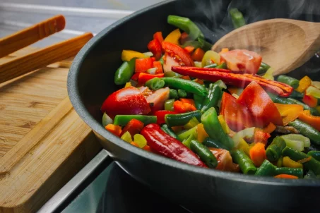 Modes de cuisson : laquelle choisir pour préserver les bienfaits des légumes frais ?