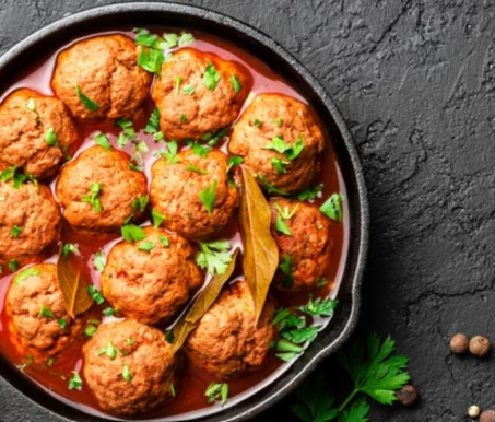 Recette de Boulettes de boeuf à la sauce tomate