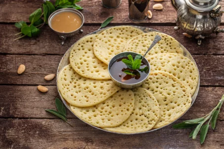 Comment faire des crêpes mille trous : la recette traditionnelle des Baghrirs