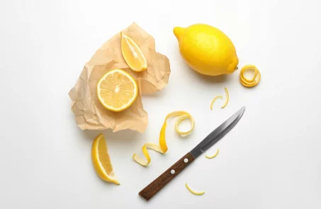 5 utilisations des zestes de citron : astuces pour ne plus les jeter