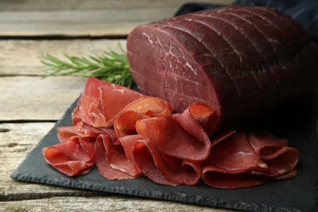 Bresaola : bienfaits, calories et utilisation en cuisine