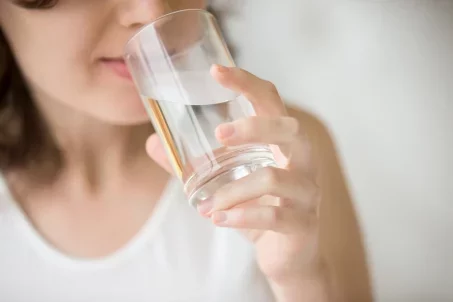 Faut-il adapter la quantité d'eau que l'on boit à son poids ? 