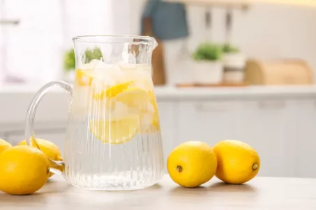 L’eau citronnée : attention à ces effets négatifs !