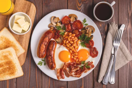 Le petit déjeuner culte des Anglais doit un peu de son existence à la France et au succès de sa gastronomie