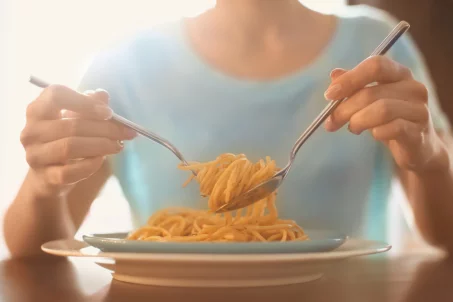 Spaghettis : avec ou sans cuillère pour les déguster ?