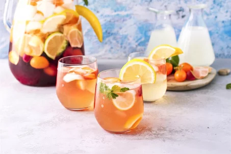 Quel vin choisir pour une sangria légère ?