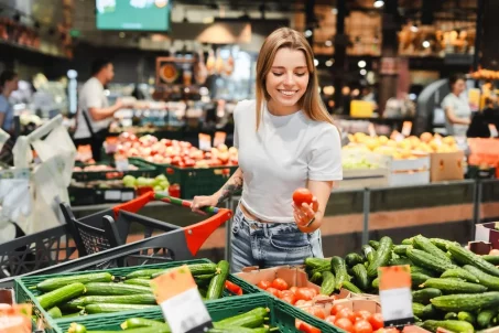 Baisse des prix alimentaires en 2025 : pâtes, plats cuisinés et légumes en tête des réductions