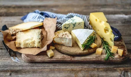 Le fromage couronné meilleur du monde est français : ne le manquez pas !