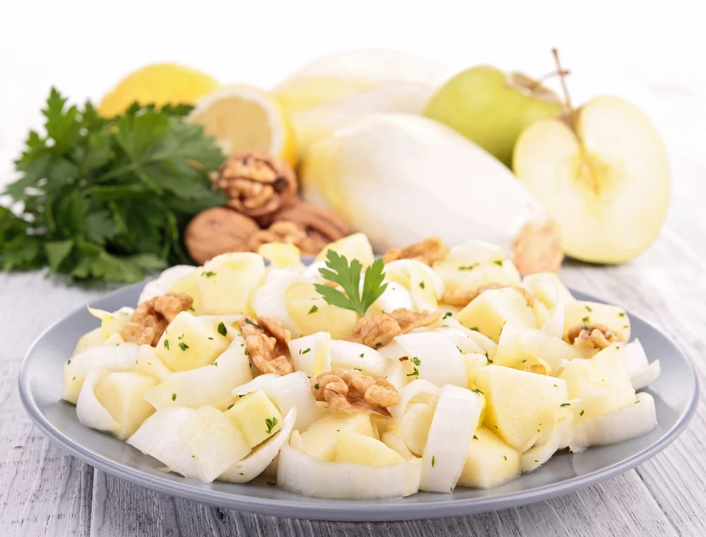 Recette Salade d'endives pommes et noix